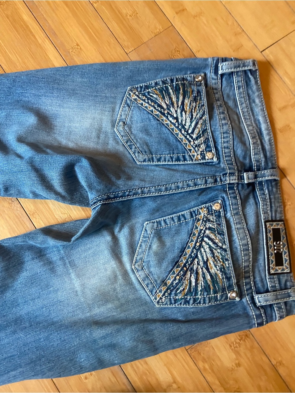 Miss Me Women's Boot Cut Embroidered Back Pocket Jeans in Blue